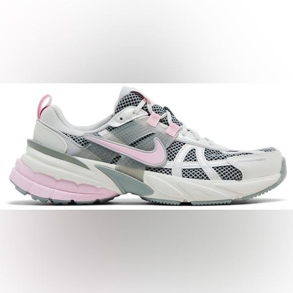 Nike V2K Run Women’s in Light Pumice Pink Foam | LIKE NEW - Picture 1 of 13